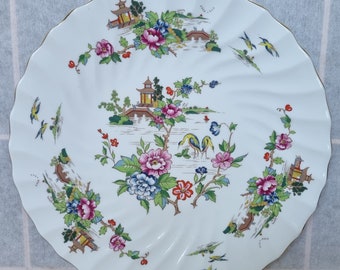 Plato pagoda Crown Staffordshire / Vajilla de porcelana china blanca de los años 50 con motivos florales / Aves de jardín asiáticas vintage de 25 cm