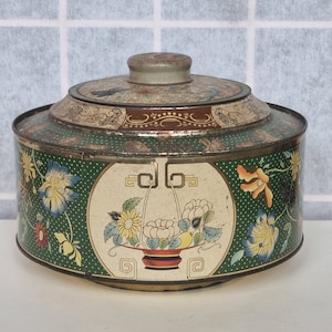 Vintage Floral Tin Box | 1950s Oriental Round Metal Container | Green Asian Design Storage | Lidded Biscuit Canister | Home Decor