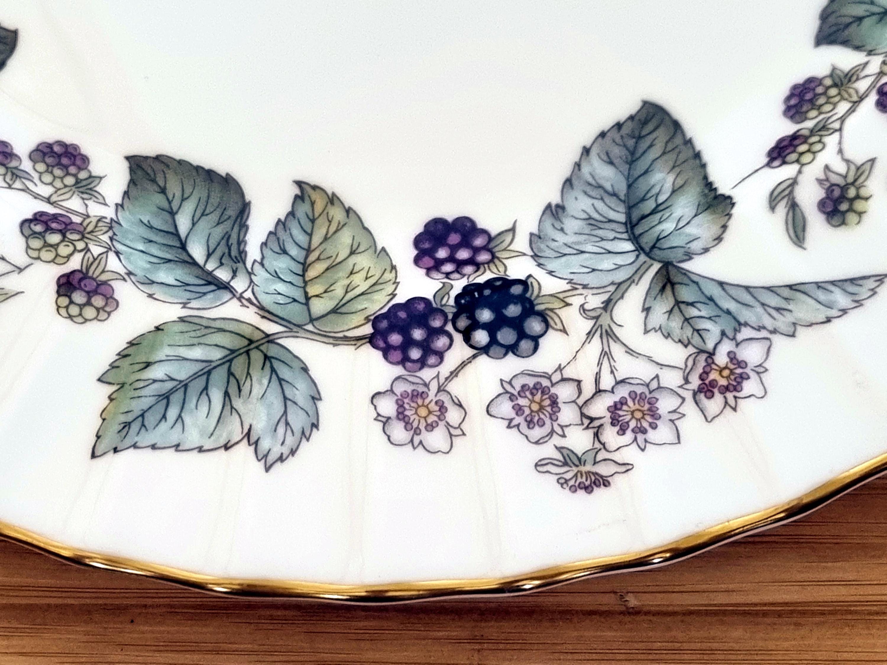 Royal Worcester Lavinia Blackberry Plate | Vintage Fine Bone