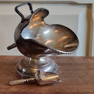 English Silverplate Sugar Scuttle - Vintage Whale Shaped Sugar Bowl with Original Scoop - Victorian Style Serving Piece Home Decor