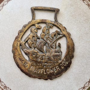 Vintage Horse Brass Medallion, Mayflower 1620 Pilgrim Ship, 1950s British Stableware, Patinated Equestrian Decor