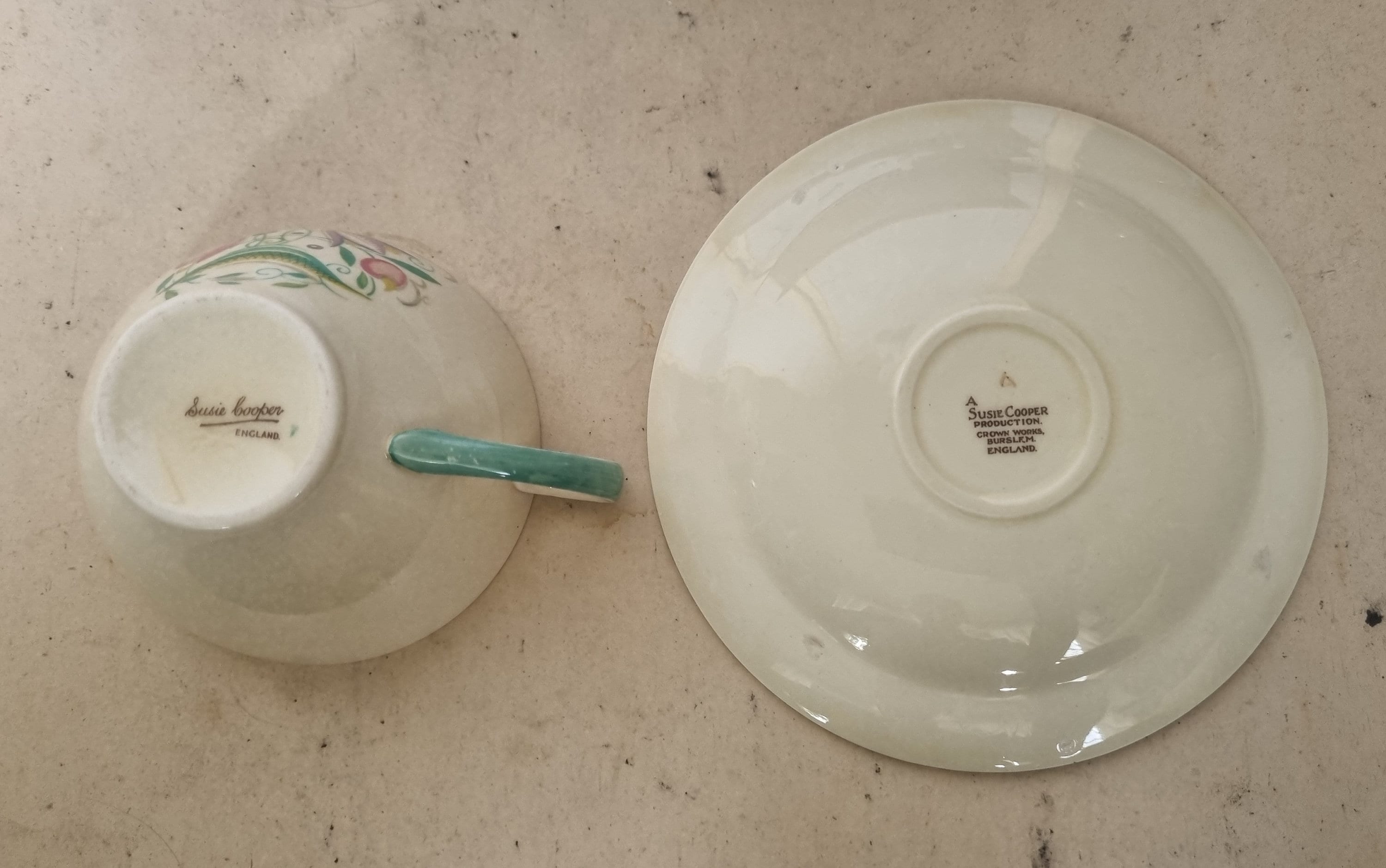Susie Cooper Cup & Saucer – Dresden Spray Pattern – Vintage
