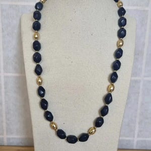 1980s Navy Gold Necklace | 22 inch Plastic Bead Jewelry | Retro Blue Statement Chain | Vintage Chunky Fashion Accessories