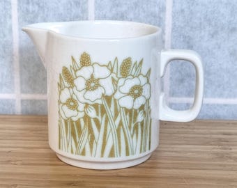 Set of Vintage Hornsea England Retro Small Mugs and Creamer