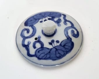 Antique Porcelain Pot Lid, Chinese Blue White Cover, Hand Painted Floral Scroll, Ginger Jar Teapot Replacement, Oriental Decor Piece