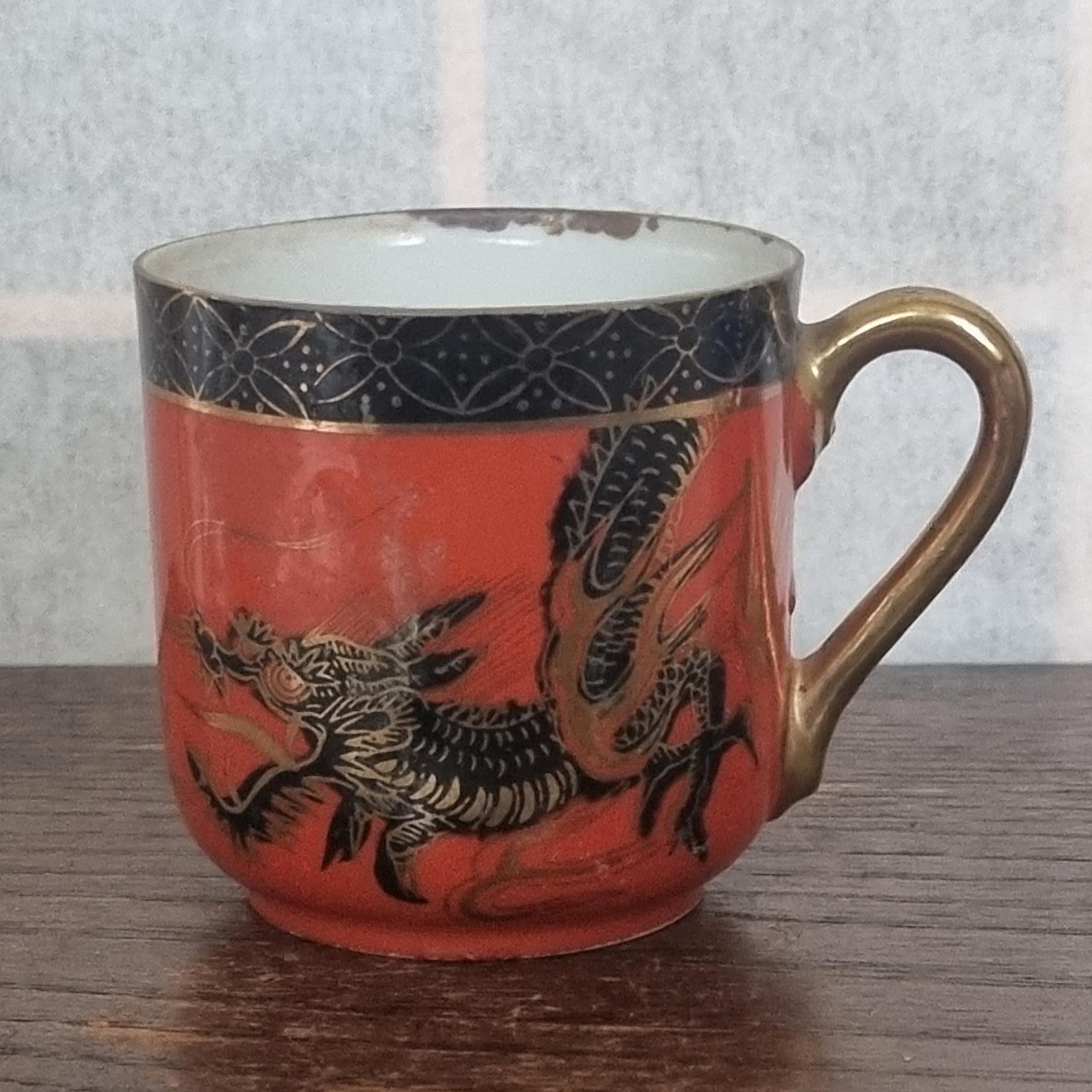 ドラゴンデザインの装飾カップ Japanese Tea Set Dragons in Eggshell - Etsy