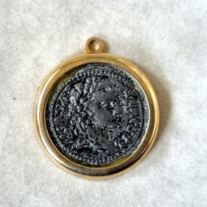 Gold Tone Roman Coin Pendant – Vintage Style Medallion Charm for Necklace or Jewelry Making