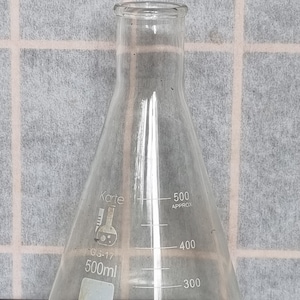Botanisches Dekor, wissenschaftliches Glas, Vintage Laborflasche | 500ml Karter Erlenmeyer | naturwissenschaftliche Fächer | Chemie Decor, Heimerziehung