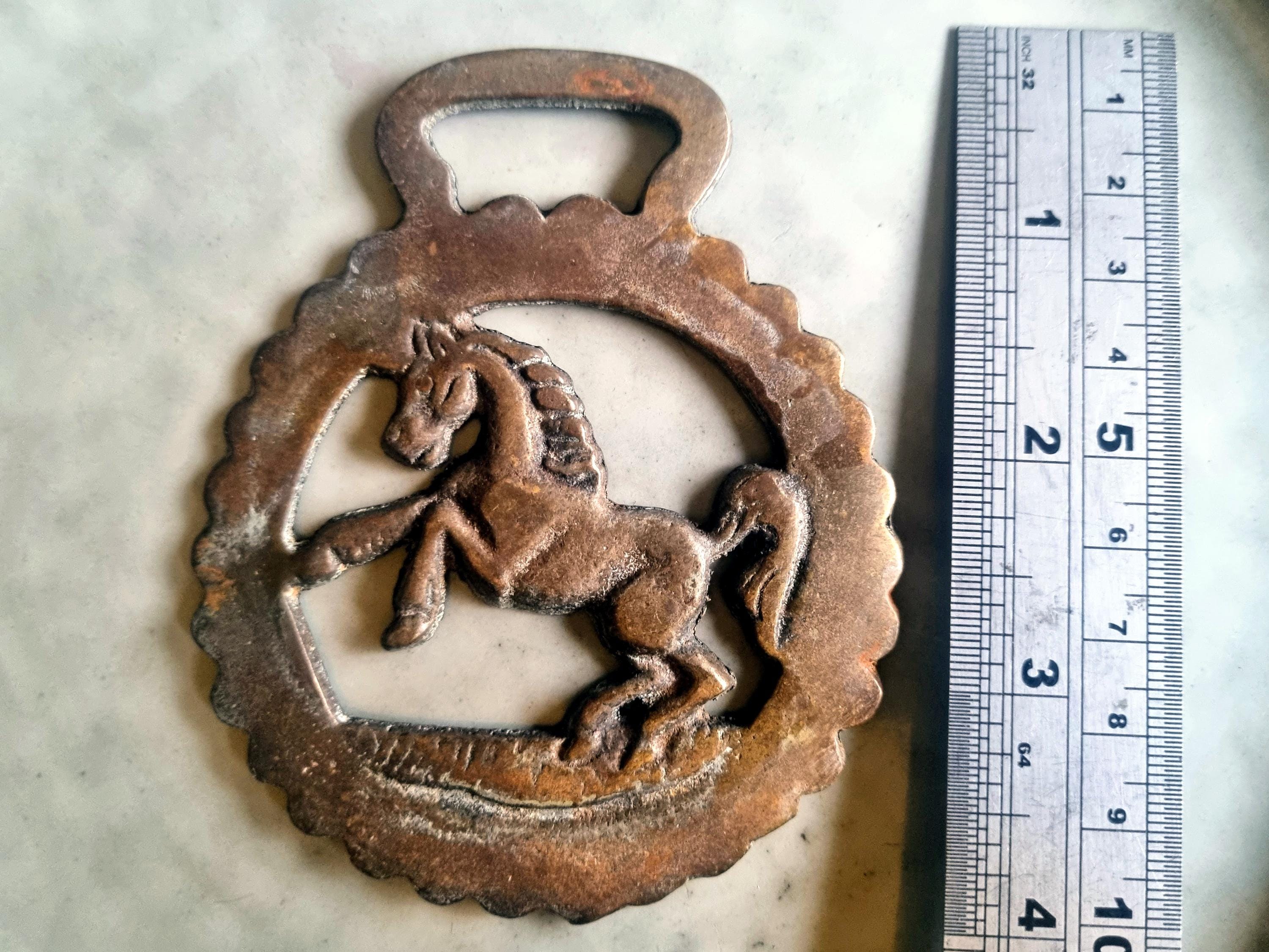 Herend Zodiac Plate 2002 馬 Ram - Chinese Zodiac - Herend Animal Figurine