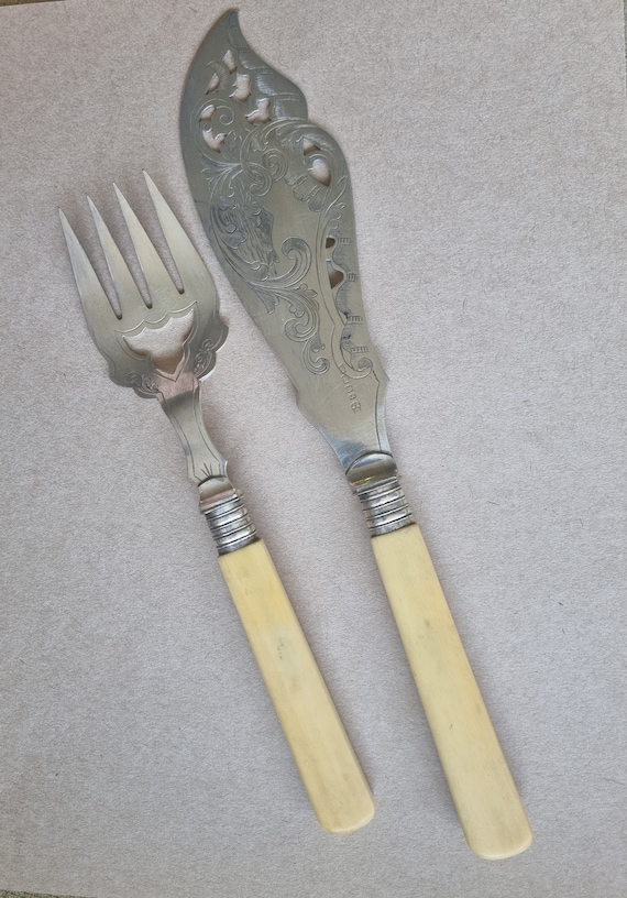 イギリスアンティークフィッシュサービングカトラリーシルバープレート