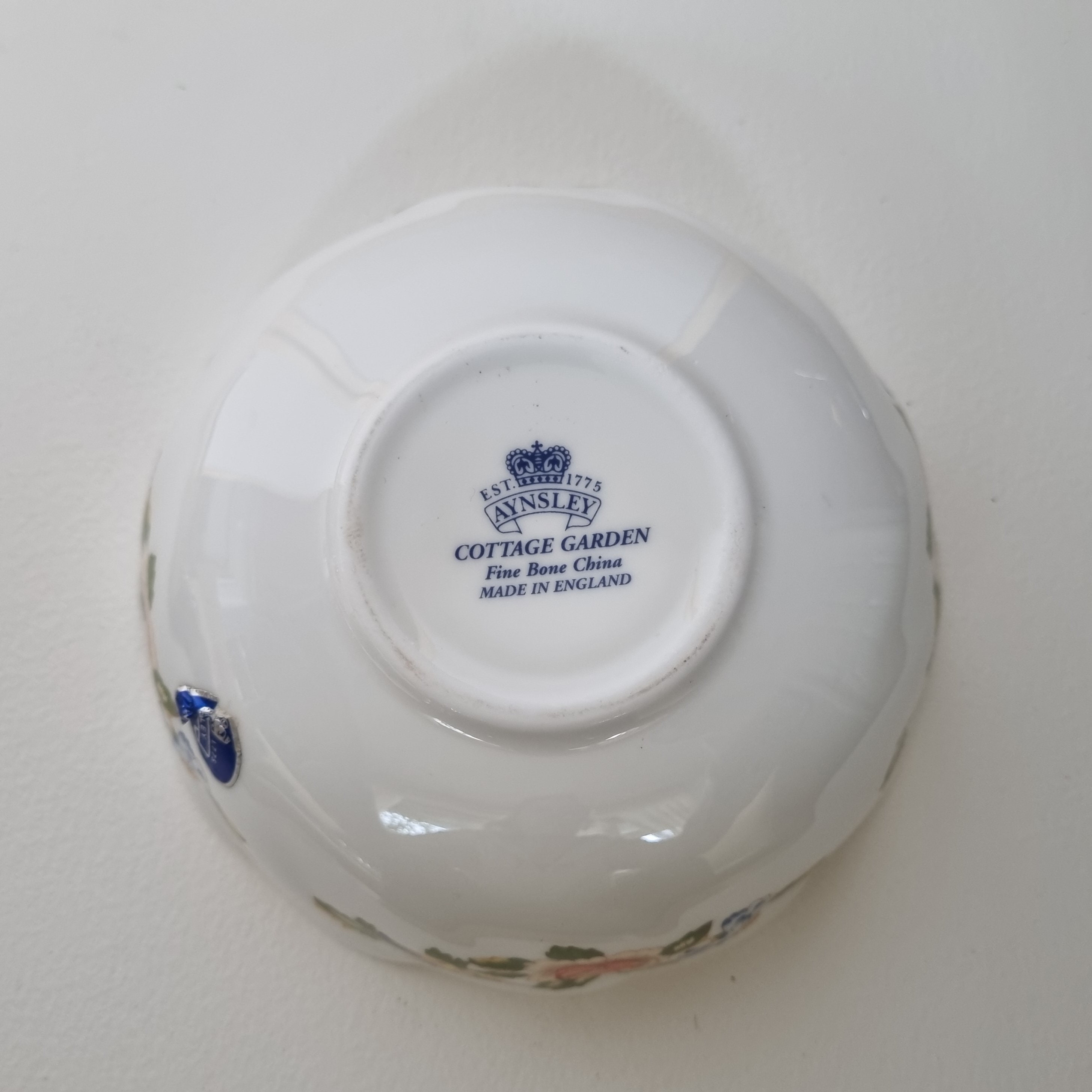 エインズレイ コテージガーデンボウル | ヴィンテージファインボーン