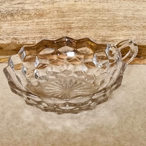 Vintage Pressed Glass Nappy Bowl | Crystal Cut Glass Dish | Starburst Pattern | Handled Serving Bowl | Traditional Table Glass