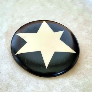 Big Chunky Fridge Magnet, Upcycled Vintage Jewellery, Plastic, Star