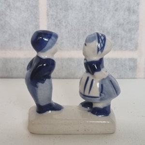 Delft Blue Kissing Couple | Druje Dutch Boy Girl Figurine | Vintage Holland Hand Painted Pottery | Traditional Folk Art