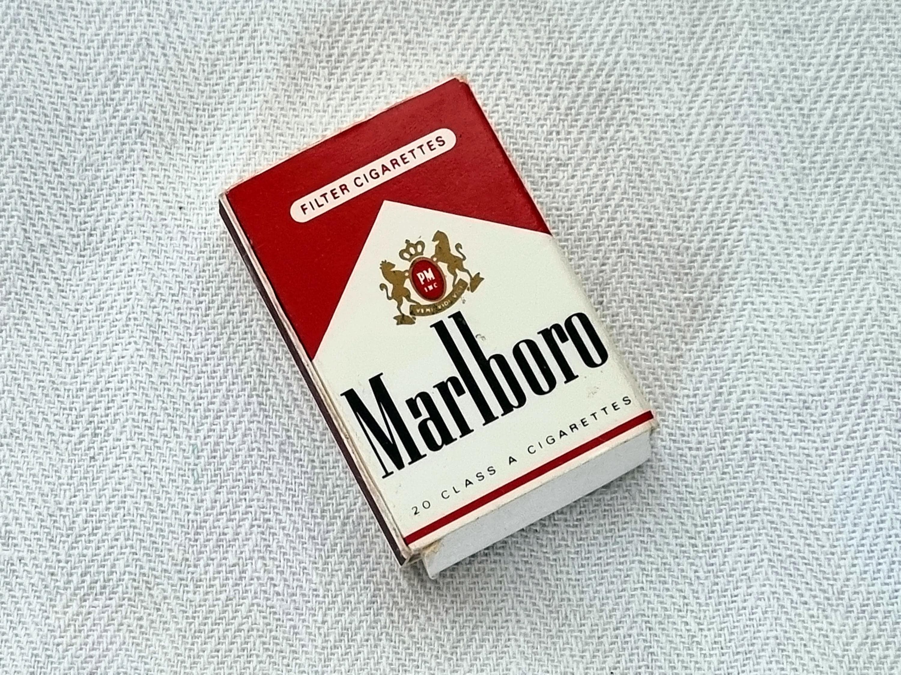 cigarette brands uk 1980s 80s Cigarette Brand