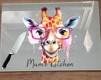 Personalised Giraffe with glasses on chopping board, giraffe chopping board, counter saver, kitchen gift, giraffe lover, Christmas gift
