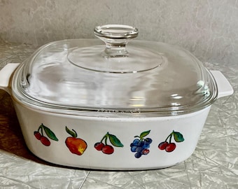 Vintage Corning Ware 2 Liter Square Casserole Dish Fruit Basket Pattern w/Lid