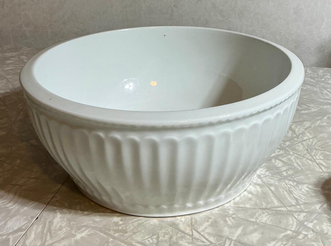 Round Parthenon Vintage Parthenon White 9” Round Vegetable Bowl - Etsy