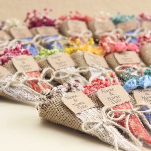 30 PCS Mini Dried Flower Bouquet ,Wedding Favor Magnet , Personalized Gifts, Bridal Shower Favors, Wedding Party Favors , Rustic Wedding