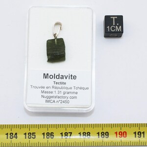 Moldavite pendant necklace (Czech Republic - 1.31 gram - 024**)