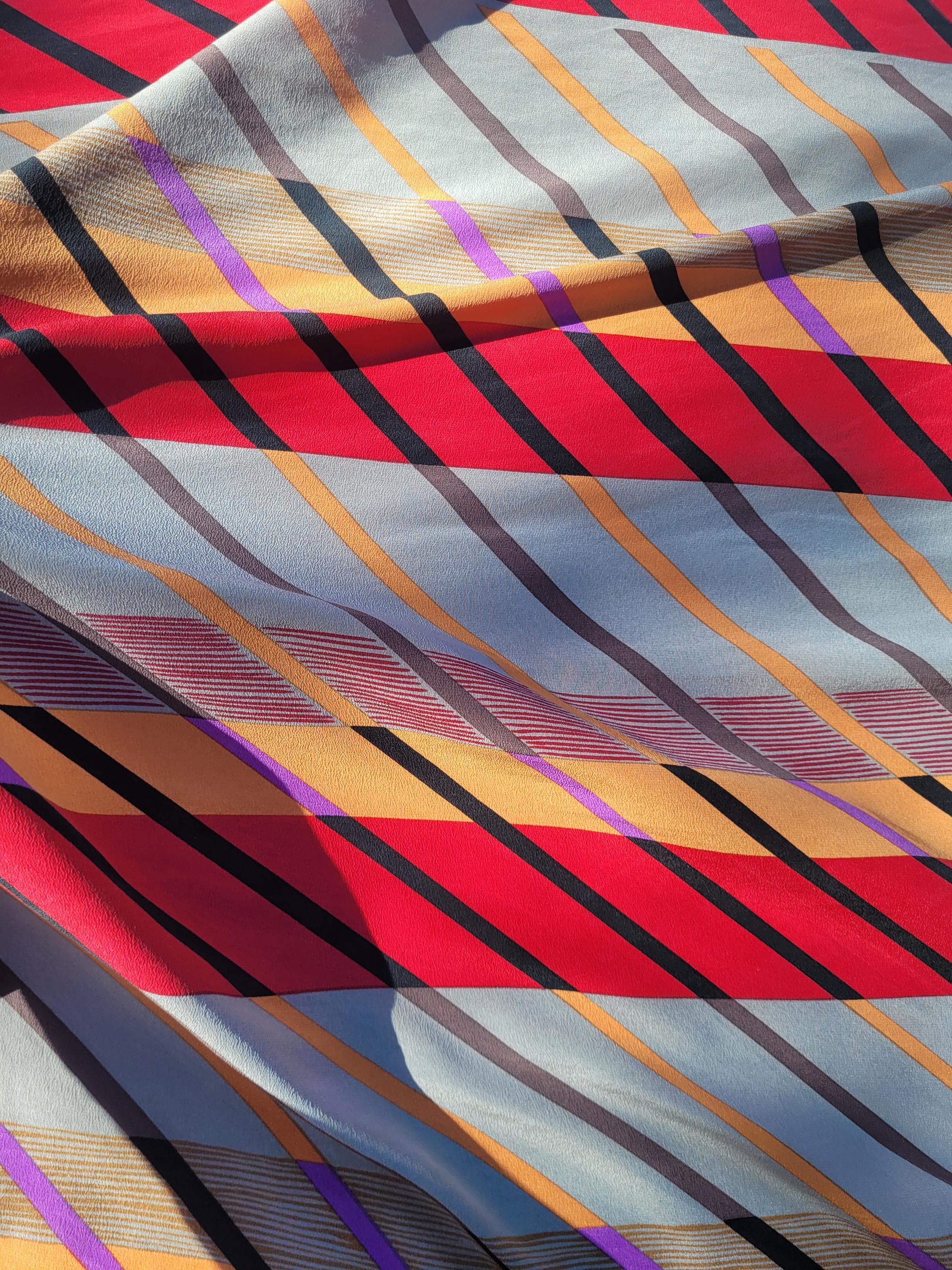 Foulard Vintage Fabiani Roma - Soie 100%, Motif Floral Multicolore - Occasion Bon état