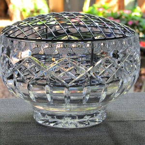 Vintage Heavy Cut Glass Lead Crystal Rose Bowl Double wire grid frog 7&quot; diameter