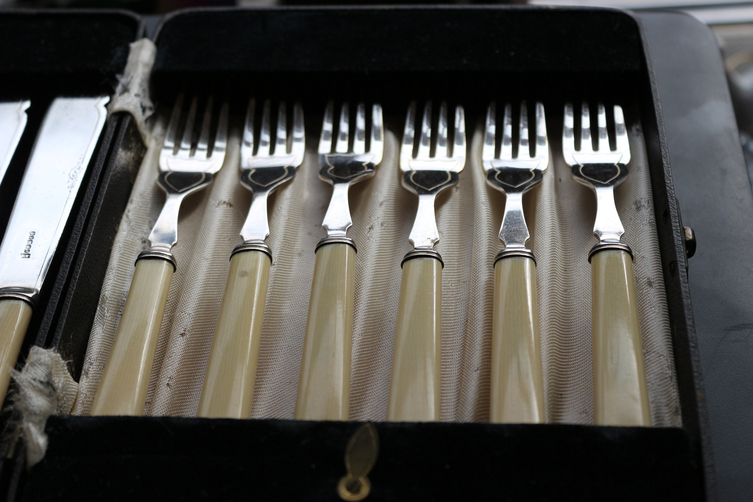 英国ヴィンテージ フィッシュナイフ＆フォーク 12本セット EPNS 英国