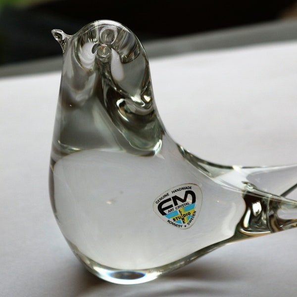 Vintage Ronneby FM Konstglas Sweden Crystal Art Glass Bird Paperweight Ornament