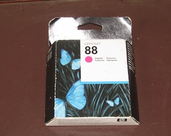 HP Officejet 88 MAGENTA Ink Cartridge Genuine C9387AE New Sealed - Expired