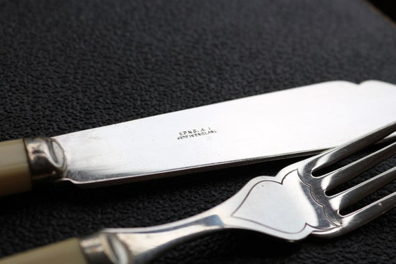 Vintage Boxed EPNS 12 Pc Cutlery Set of Fish Knives & Fork Ivorine