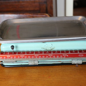 Vintage Hand Scale, Weight Beam, Kitchen Scale, Hand Scale, Small