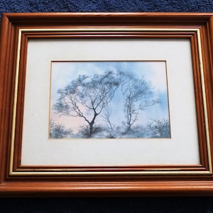 Früher Trudi Finch Gerahmter Druck Winterlicher Baum Bäume im Nebel Landschaft Motiv 33cm x 28cm