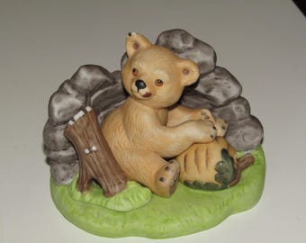 Vintage 1984 Franklin Mint Woodland Surprises Porcelain Figurine