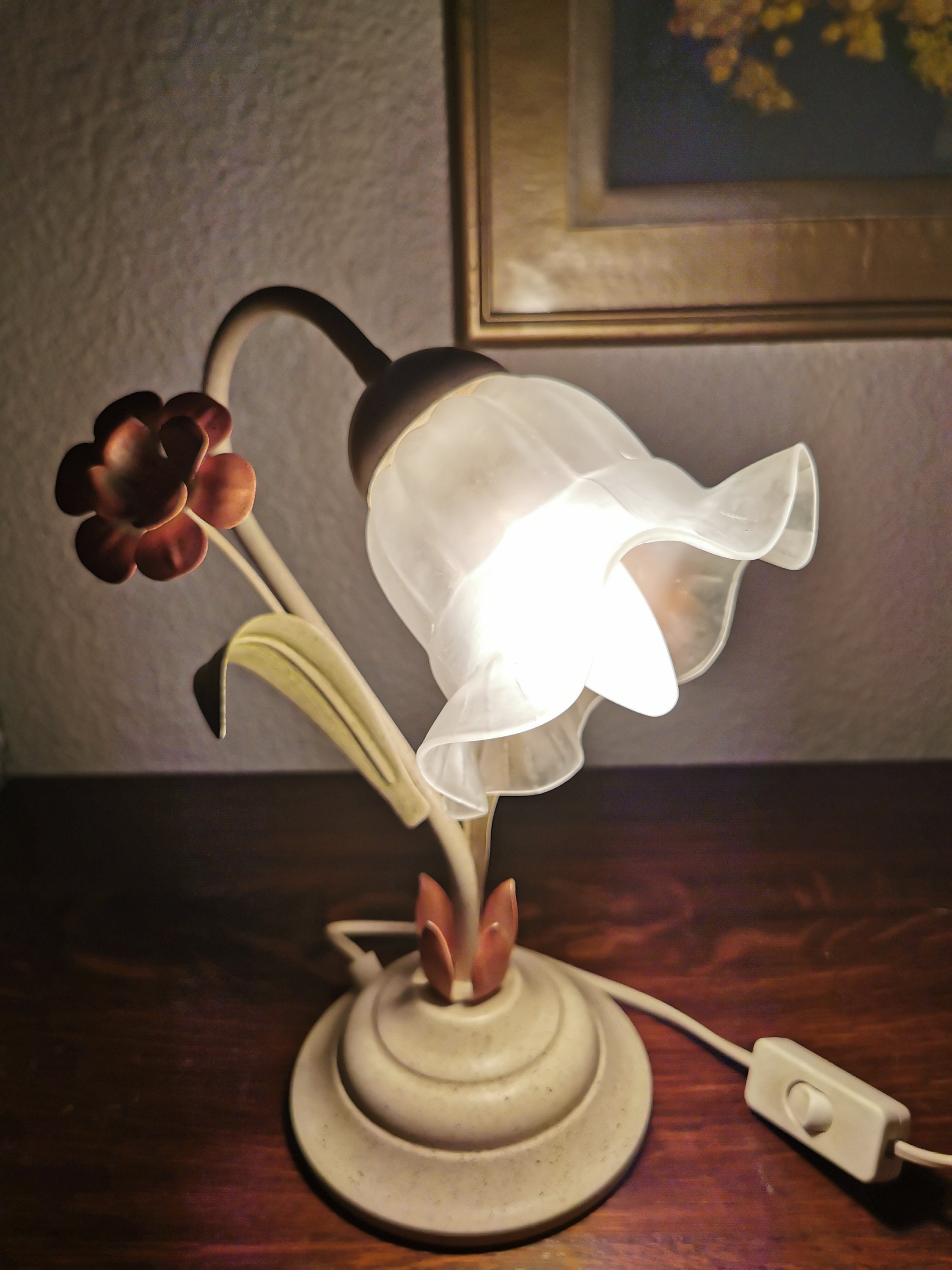 Lampe Art Nouveau Tulipe Blanche - Les Coups de Coeur
