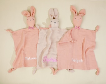 Embroidered bunny comforter with name Muslin baby comforter Personalized Blanket New baby First toy Baby Shower gift Security baby blanket