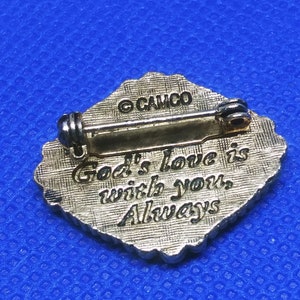 Vintage camco God's love lapel pin