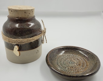 Hübsches Keramik-Set, handgedreht
