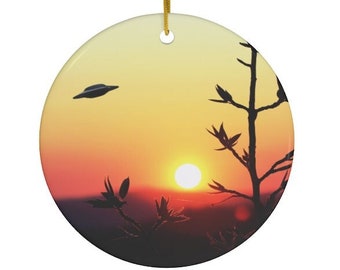 UFO Sighting Ceramic Ornament Version 3 - Funny Nerdy Geeky Christmas Holiday Gift - Alien Abduction Flying Saucer