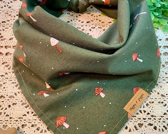 Mushrooms & Moss Dog Bandana  Olive Rust Ivory Brown Woodland Cotton  Fall Autumn Harvest  Family Photo Shoot Thanksgiving Large Small Breed
