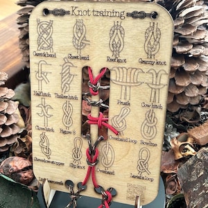 Planche de dressage personnalisée pour chef d'établissement Forest School - Apprenez à faire des noeuds récif et carrés - Idéal pour s'entraîner et offrir