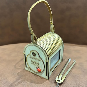 Bug Observation Box: Child Size critter Hotel - Leather Handle