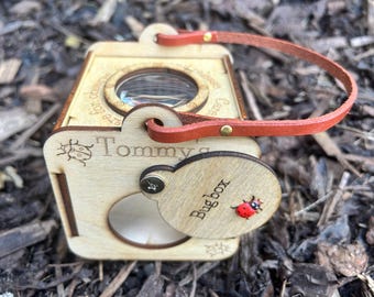 kids bug Viewing Box: Critter cage with Ladybug Handle (Leather Strap)