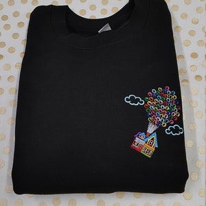 Abenteuer Sweatshirt, Fliegendes Haus Sweatshirt, Luftballonhaus, Besticktes Sweatshirt, Kid Sweatshirt, Unisex Erwachsene/Kinder