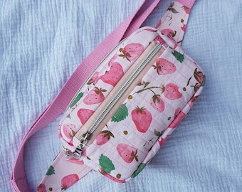 Handgemachte Erdbeere Sling Bag, Pink Gürteltasche, verstellbarer Riemen