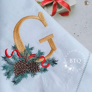 Embroidered Dinner Napkins for Christmas| Custom  hemstitch  Linen Dinner Napkins Monogrammed  | Present For Mom | Christmas Present For Her