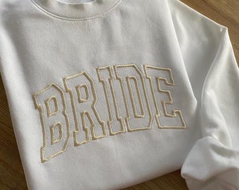 Personlig broderad tröja med motiv från bruden | Present till bruddusch | Framtida fru-tröja