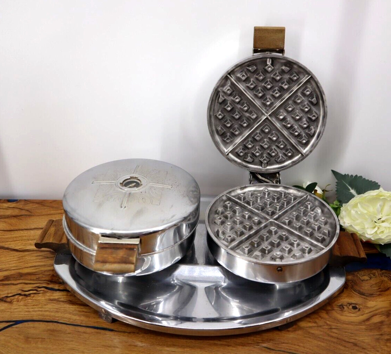 vintage waffle maker