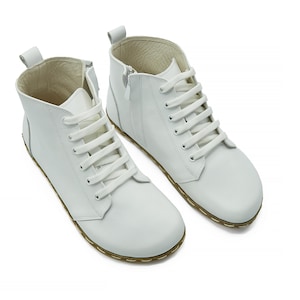 Women&#39;s Barefoot Tie White Ankle Boots - Wide Toe Box Leather Sole Handmade Boots - Gift For Her - Daily Basis Use Winter Boots