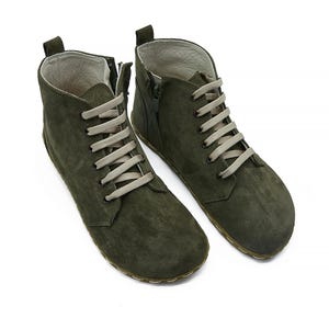 Women&#39;s Barefoot Tie Suede Green Ankle Boots - Wide Toe Box Leather Sole Handmade Boots - Gift For Her - Daily Basis Use Winter Boots
