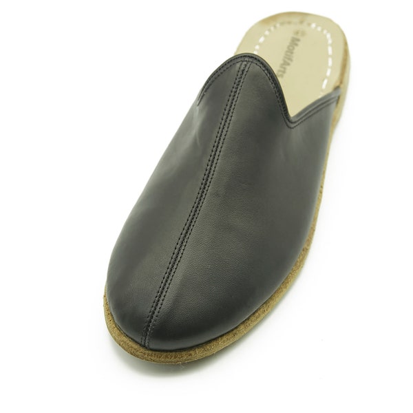 Men's Comfy Slippers , Daily Basis Slip-Ons , Handmade Leather Slip-Ons , Organic Slippers , Zero Drop Sole Slippers , Yemeni Slippers